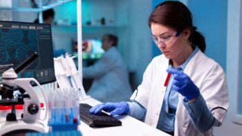 Hallaron una forma de neutralizar el coronavirus con calor