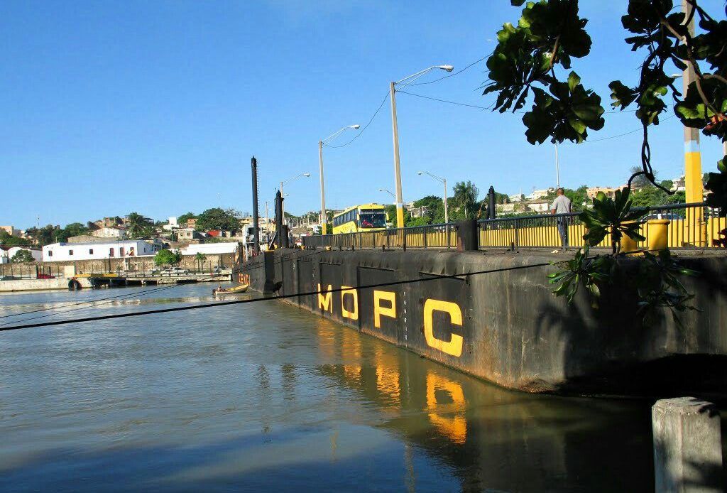 Cierran el puente flotante hasta nuevo aviso