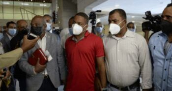 Hombres que encañoraron a agentes acuden a Procuraduría; dicen están arrepentidos