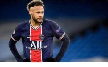 Acusan a Neymar de robo