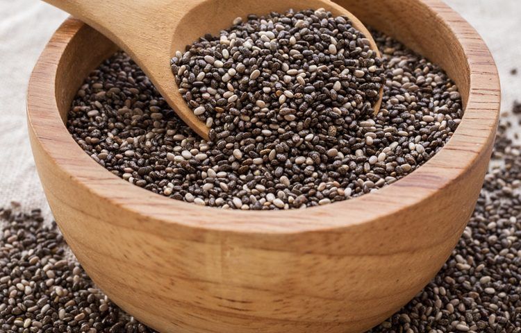 Cómo comer semanalmente semillas de chía para lograr un peso saludable
