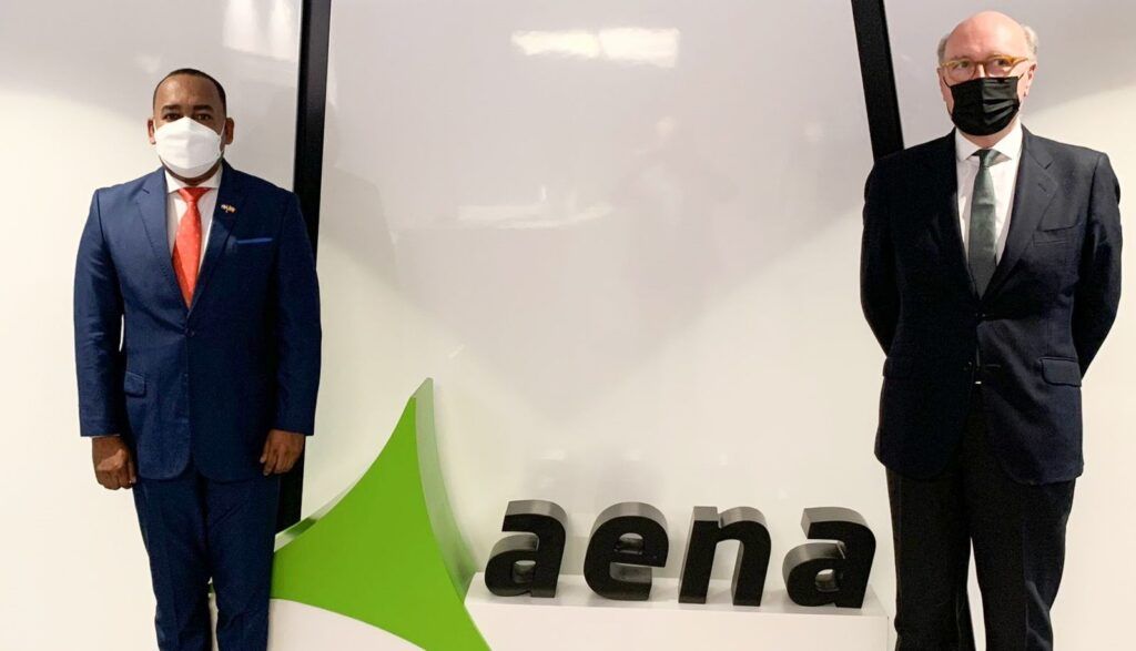 Aeroportuaria dominicana y de España acuerdan cooperación conjunta en el marco de FITUR