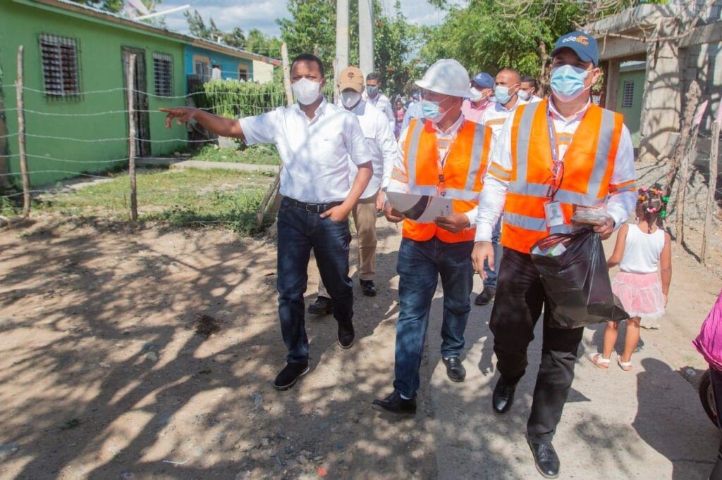 Edesur desarrolla 33 mini proyectos valorados en casi RD$81,000,000.00 en San Juan de la Maguana