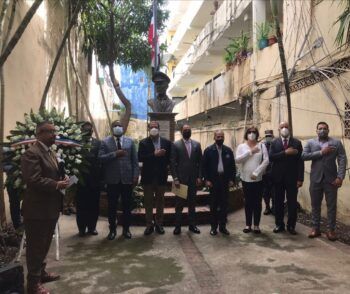 Efemérides Patrias realiza acto solemne  en el 60 aniversario del asesinato del Teniente Amado García Guerrero