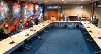 Valdez Albizu se reúne con el embajador de Francia en República Dominicana