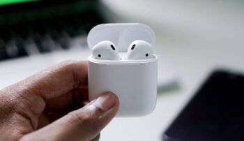 Apple prepara nueva versión de sus AirPods para este año