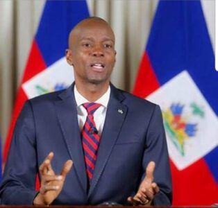 Quién era Jovenel Moïse, el controvertido presidente asesinado a tiros en su residencia en  Haití