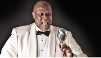 Johnny Ventura ayudaba a muchas personas sin hacer mucho ruido