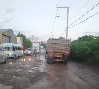 Moradores de Hato Nuevo de Manoguayabo con el grito al cielo