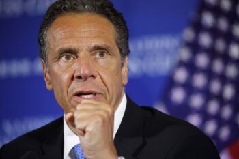 Nueva York confirmó que el gobernador Andrew Cuomo acosó sexualmente a múltiples mujeres