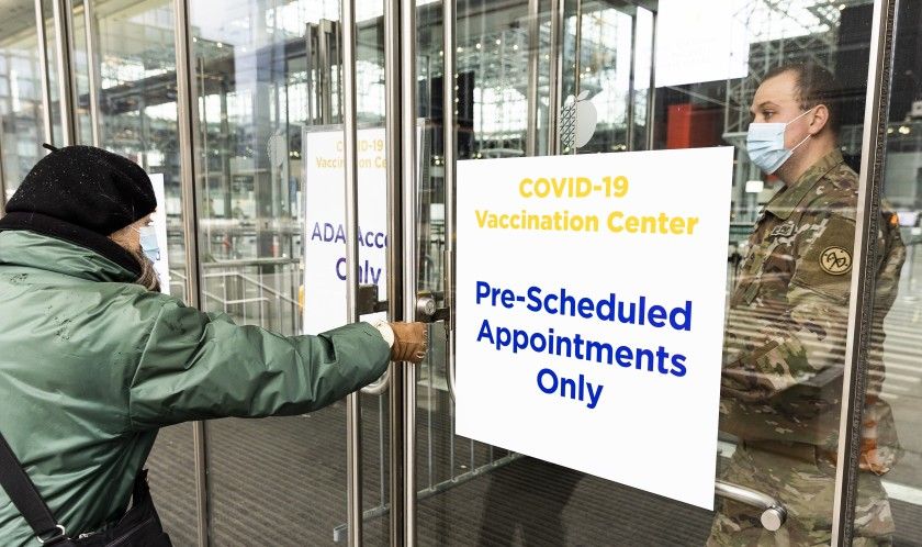 Vuelven a niveles de invierno hospitalizaciones en EE.UU. por la variante delta