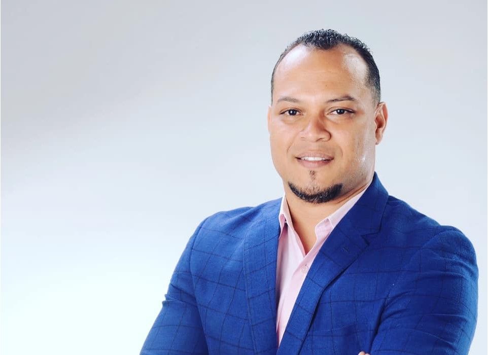 Diputado dice Luis Abinader no tiene nada que exhibir al país a un año de gobierno