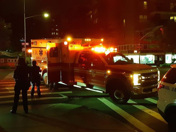 Mujer murió arrollada en carrera ilegal de autos en Nueva York