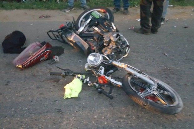 Accidente de tránsito dos jóvenes muertos y un adolescente herido en San Juan