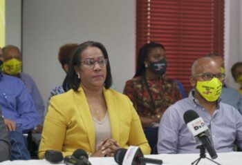 Anuncian manifestaciones para que sean eliminadas las ARS y las AFP