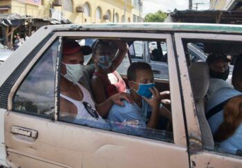 Choferes de carros públicos incrementaran la cantidad de pasajeros