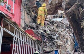 Cuatro desaparecidos en México tras desprenderse parte del cerro