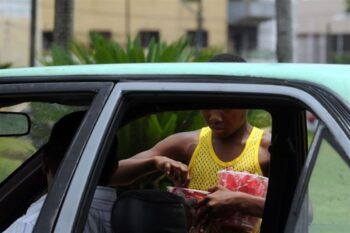 Entregarán RD$10,000 a familias para que niños no tengan que trabajar