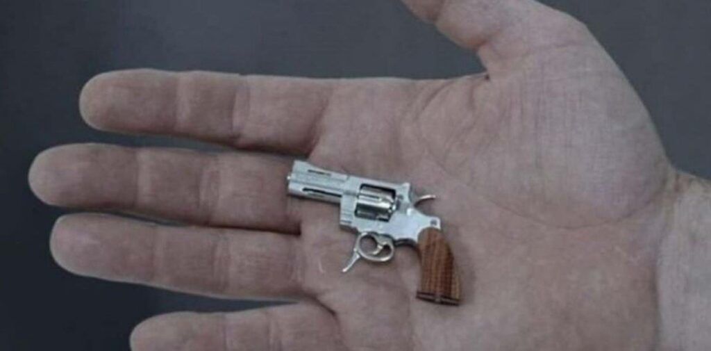La pistola más pequeña del mundo: 5 centímetros de largo y 20 gramos de peso