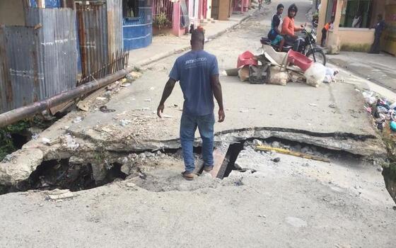 Anuncian la reconstrucción de puente que conecta Pantoja con el Distrito Nacional