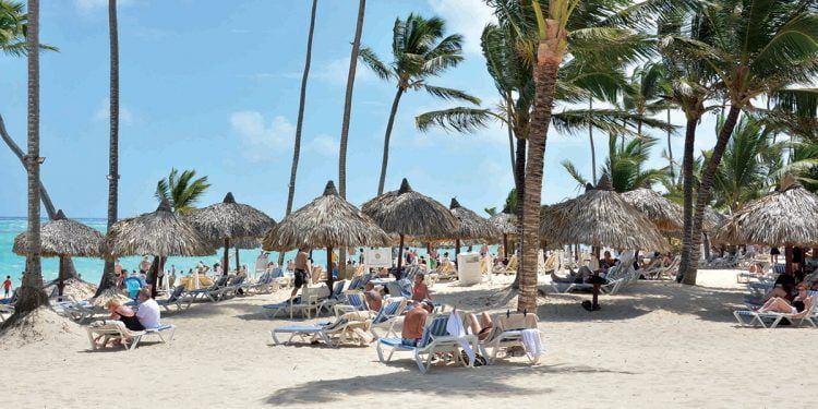 Sector turismo dominicano se recuperó más rápido de lo previsto