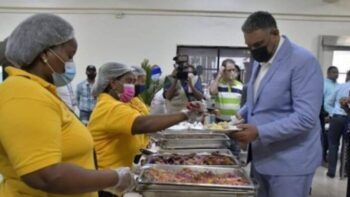 A partir de enero los policías y sus familias recibirán almuerzo gratis