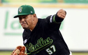 Águilas caen ante las Estrellas