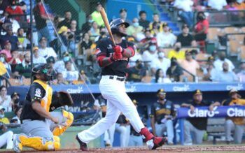 Leones vencen a las Águilas