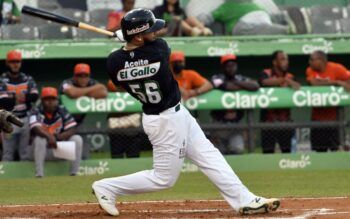 Estrellas vencen a los Toros