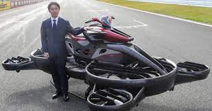 Japón presenta motocicleta voladora