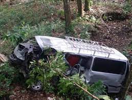 Accidente de tránsito deja un muerto y al menos seis heridos en Montecristi