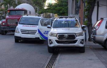Hombre encontrado muerto en Piantini se lanzó del piso 13 de una torre