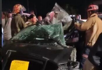 Bomberos rescatan hombre accidentado en La Caleta