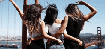 Darán vacaciones extra a mujeres solteras para que busquen marido