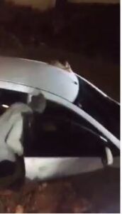 Moradores de  Manoguayabo con el grito al cielo por el mal estado de la  carretera