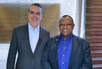 Margarito De León es el nuevo cónsul en Juana Méndez