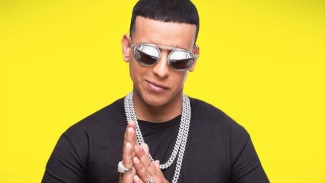 Daddy Yankee llega al tribunal en apoyo a Raphy Pina