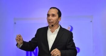 Canal 6 anuncia al productor Ángel Puello a la dirección general