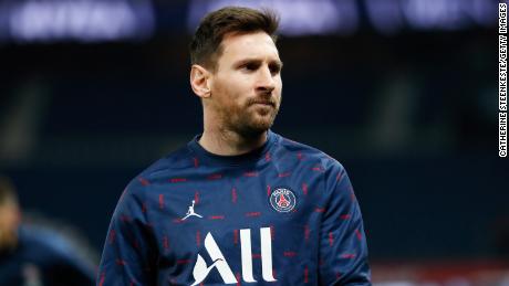 Leo Messi sale positivo al Covid19