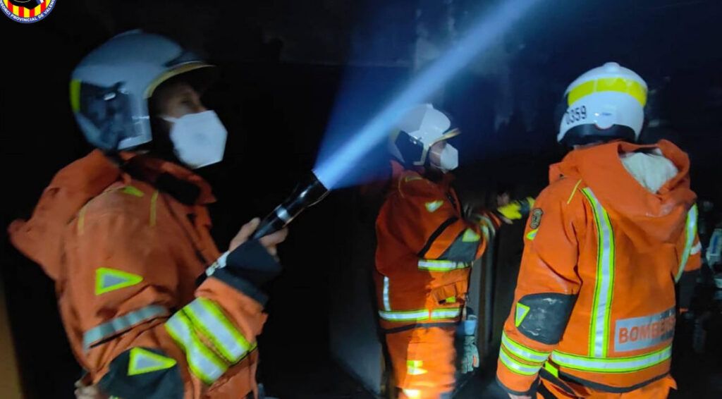 Cinco muertos durante incendio en residencia de ancianos en España