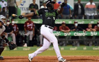 Jonron de Pimentel guía triunfo Estrellas vs Gigantes; empatan segundo lugar RR