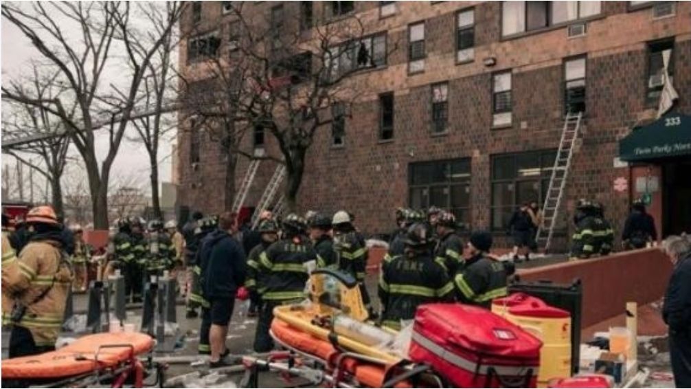 Se reduce a 17 el número de muertos del incendio de Nueva York
