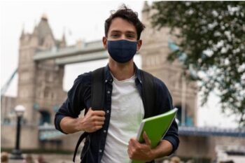 EEUU permite trabajar a más estudiantes extranjeros para apoyar a la economía