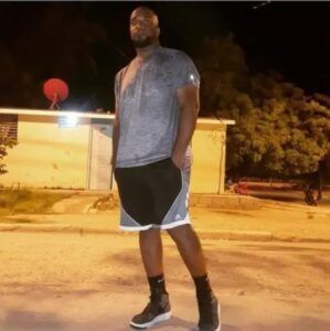 Joven muere mientras jugaba Básquetbol en Azua