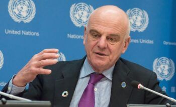 Asesor de la OMS advierte que los próximos 3 meses de pandemia  “serán difíciles”