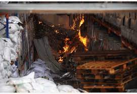 Incendio cobra la vida de dos personas en La Zurza