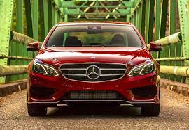Mercedes-Benz retira más de 800.000 vehículos en todo el mundo