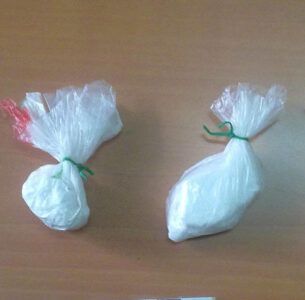 Vende su hija de 13 años por dos bolsas de cocaína