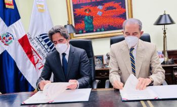 Mescyt y Universidad de Barcelona formarán 50 jóvenes dominicanos en turismo