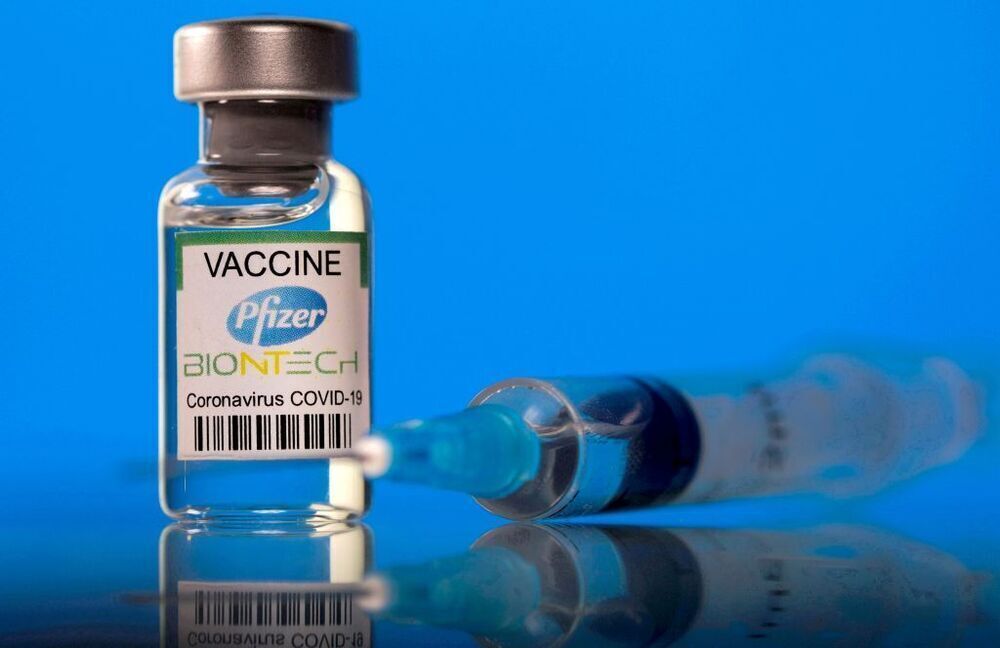 Pfizer y BioNTech inician ensayo clínico para vacuna específica contra ómicron